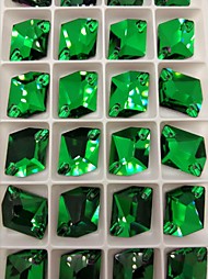 Космик Emerald 13*17мм